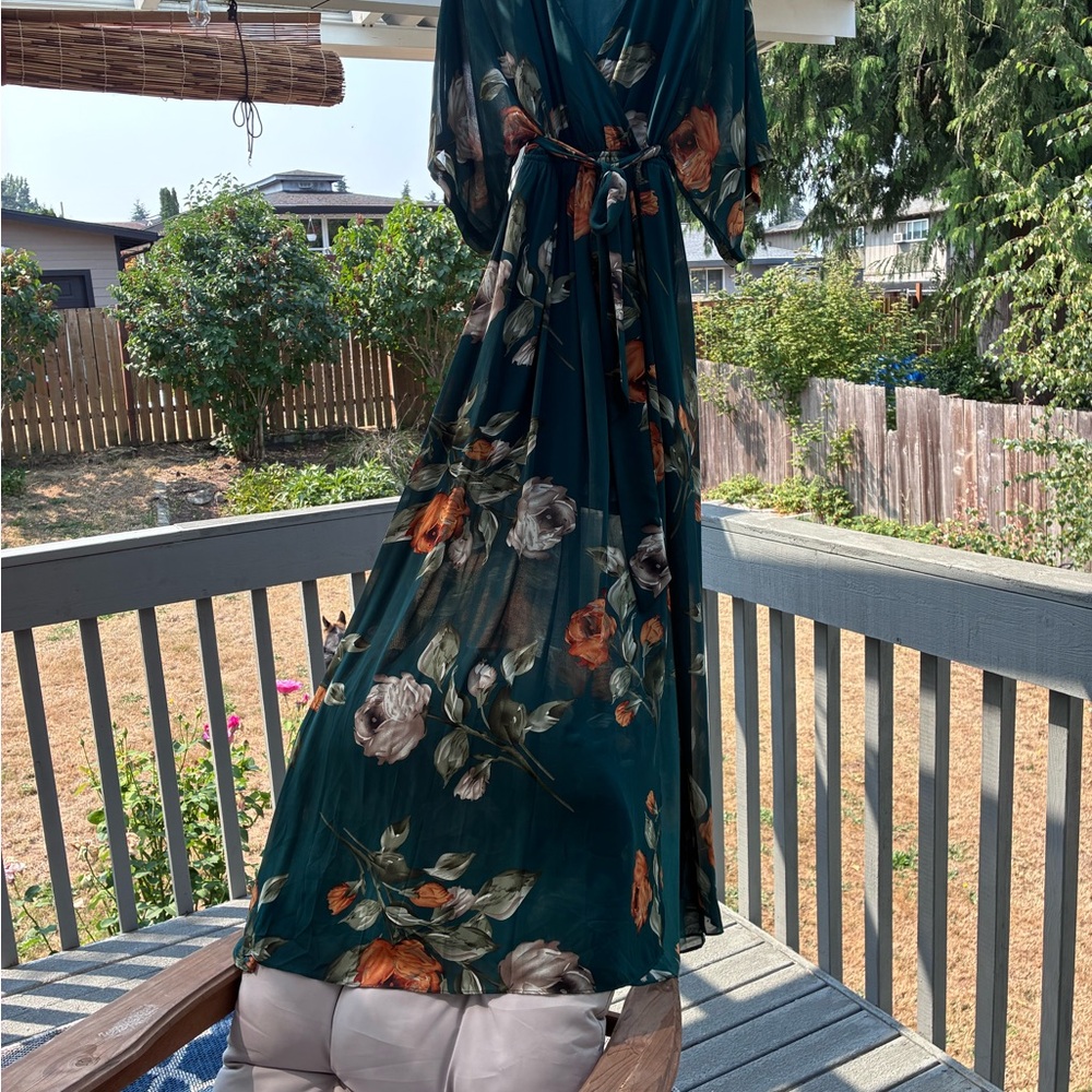 Baltic Born green Floral Wrap Dress with Orange Rose Print - Picture 4 of 6